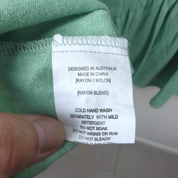 Linen Lux Mini Dress Green Shift Ruffle Hem V-Neck Summer Boho Beach Size M 12 - Picture 4 of 6
